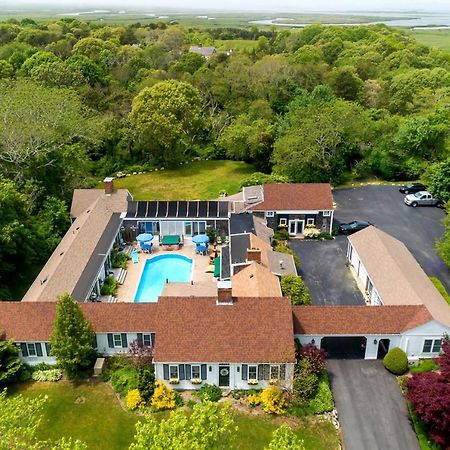 Lamb And Lion Inn Barnstable Exterior photo